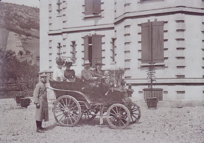 1900-Ancely_Garipuy-1