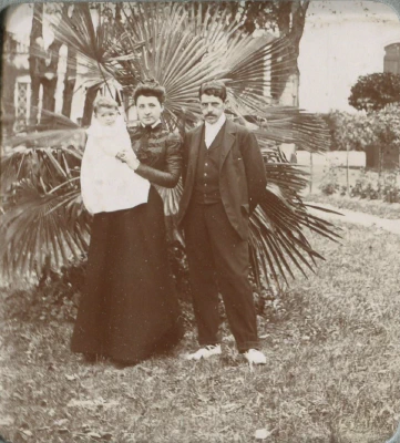 1900-env-Famille_Sam_Maxwell