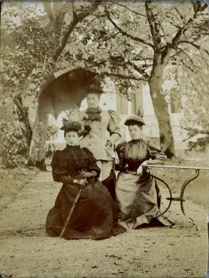 1900-env-Les filles Xinto