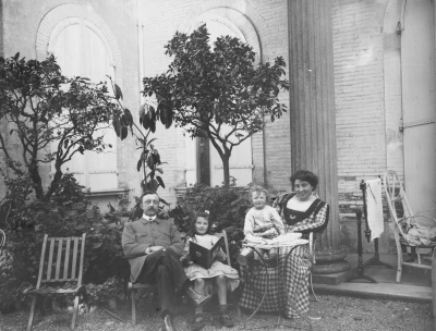 1909-Famille_Rene_Ancely_a_saint_Michel_du_Touch