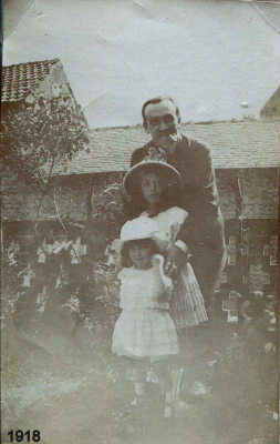 1918-Arthur_Bedouret_Georgeou_et_Linou_Fouga_a_Denguin