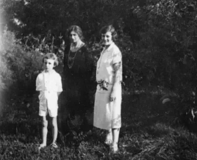 1924 Marguerite LEMÈE Valentine LOUBIÈRE