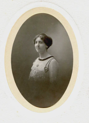 1925-env-Suzanne_Dieuzeide_epouse_Arthur_Bedouret