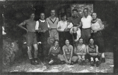 1935-env-du_monde_a_Vidouze