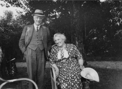 1938-Rene_Loulou_Ancely-1938_Cadeac