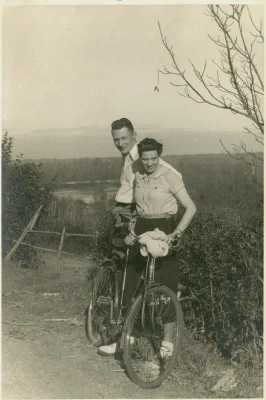 1939-Georgeou_et_Georges_Ancely_a_Pau