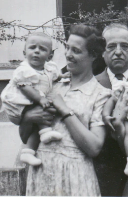 1940-Cadeac_Georgeou_Ancely_avec_Jacques-Bertrand_Fouga