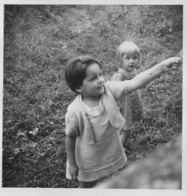 1953-09-ChristineEtIreneAVidouze
