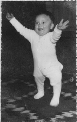 1955-12-Pierre-a-Ecully