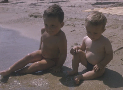 1957-Pierre_et_Bernard