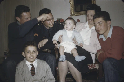 1958-env-Famille_Georges_Ancely