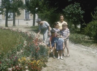 1958-famille_Puiseux_et_Valentine