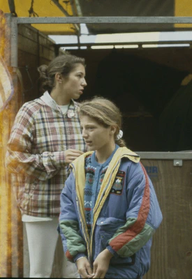 1990-env-Agathe_Ancely_et_Marine_Ancely