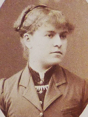 Jeanne_Averlant_epouse_Baillaud