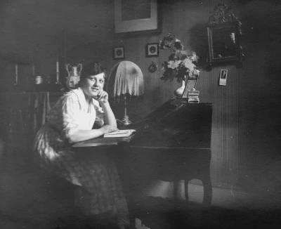 Valentine_Ancely_ep.Loubiere